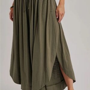 NWT Blu Ivy Dark Olive Relaxed Pants